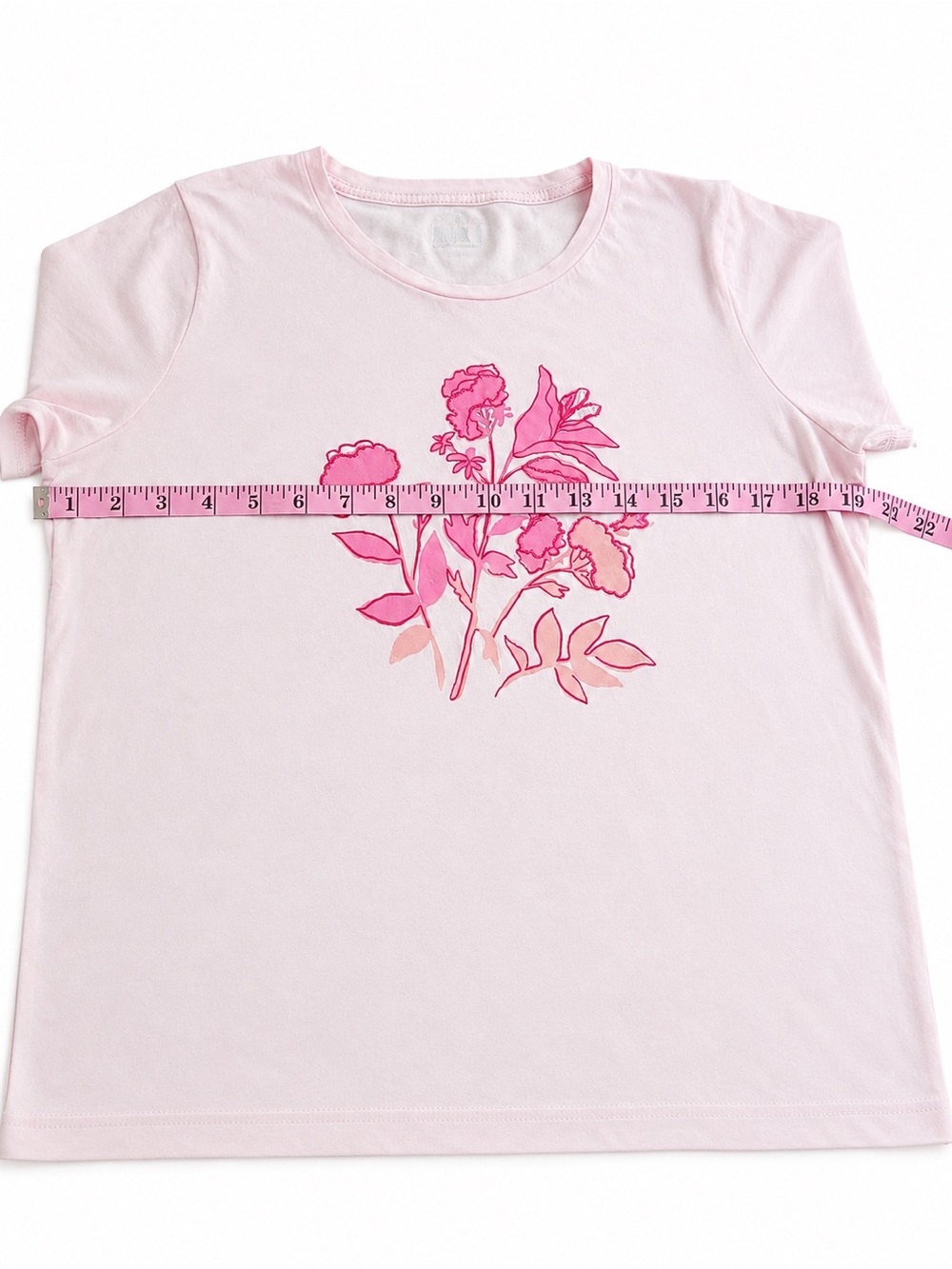 J. Crew - Lovely Light Pink Floral Short Sleeve Tee - Size Large - Picture 6 of 7